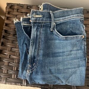 MOTHER - size 26 - The Insider High Rise Crop Step Fray Bootcut Jeans Girl Crush